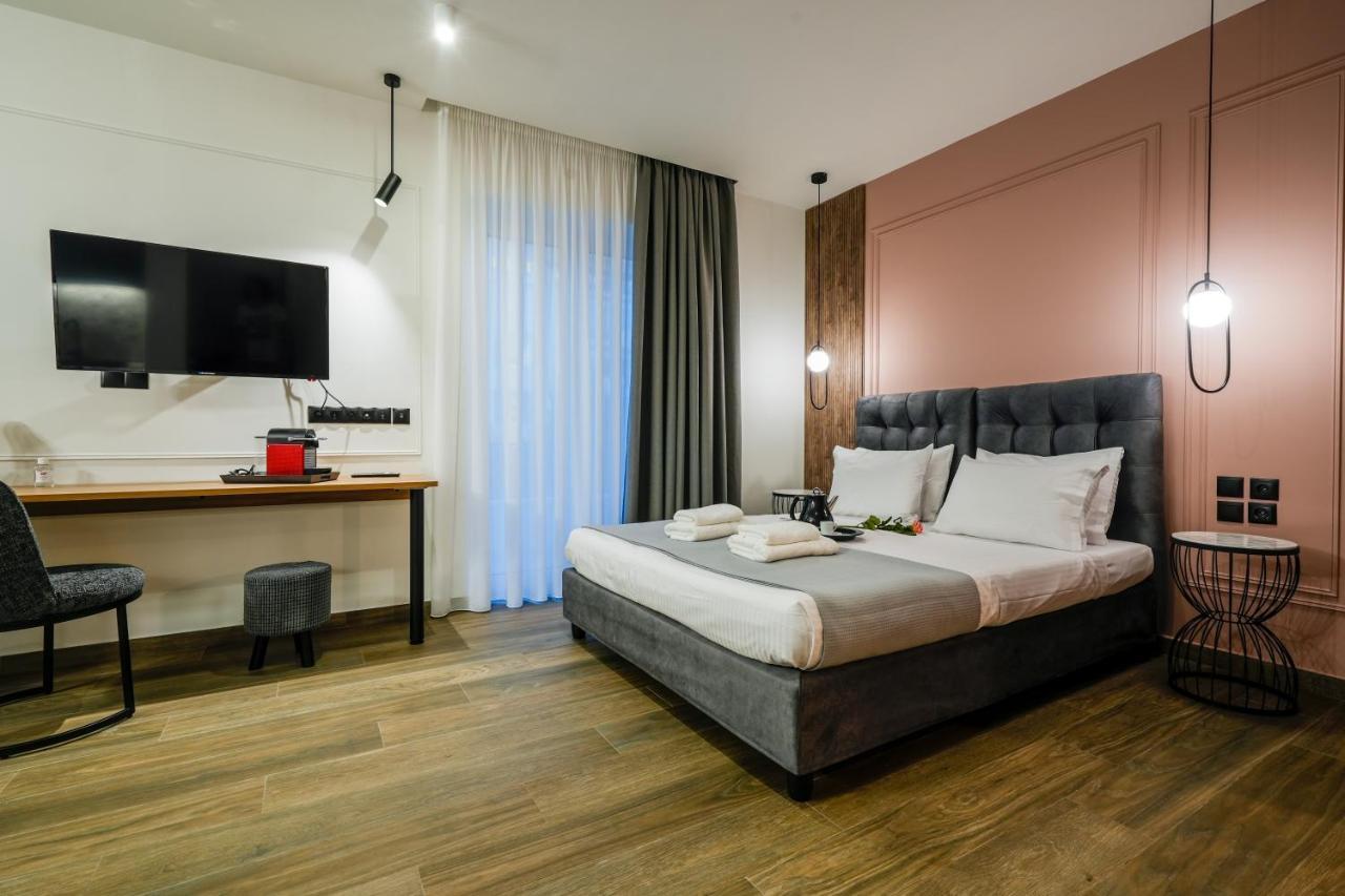 Casa Divinus Suites Атина Екстериор снимка