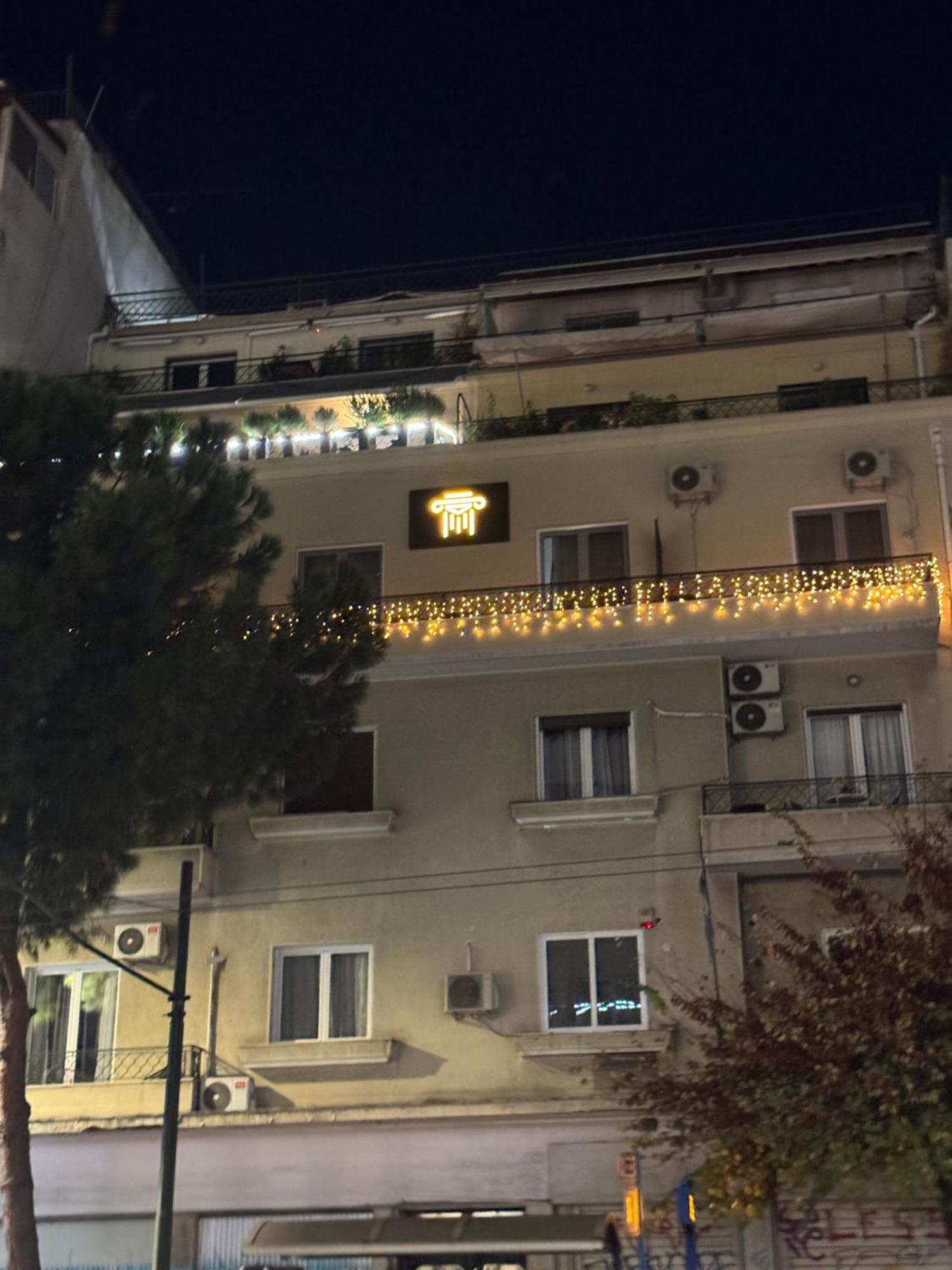 Casa Divinus Suites Атина Екстериор снимка
